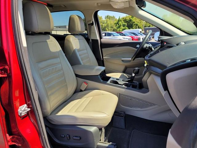 Photo of 2017 RUBY RED METALLIC TINTED CC Ford Escape
