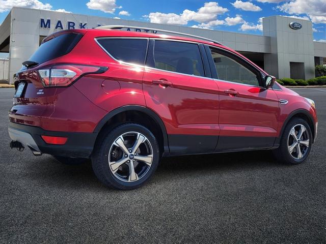 Photo of 2017 RUBY RED METALLIC TINTED CC Ford Escape