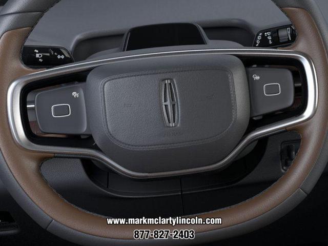 Photo of 2025 INFINITE BLACK MET CC Lincoln Navigator
