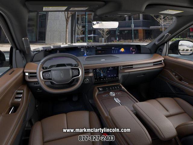Photo of 2025 INFINITE BLACK MET CC Lincoln Navigator
