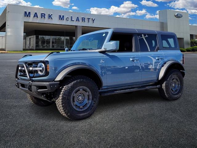Photo of 2024 AZURE GRAY MET TRI-COAT Ford Bronco