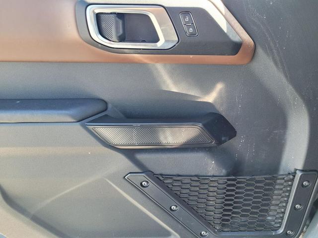 Photo of 2024 AZURE GRAY MET TRI-COAT Ford Bronco