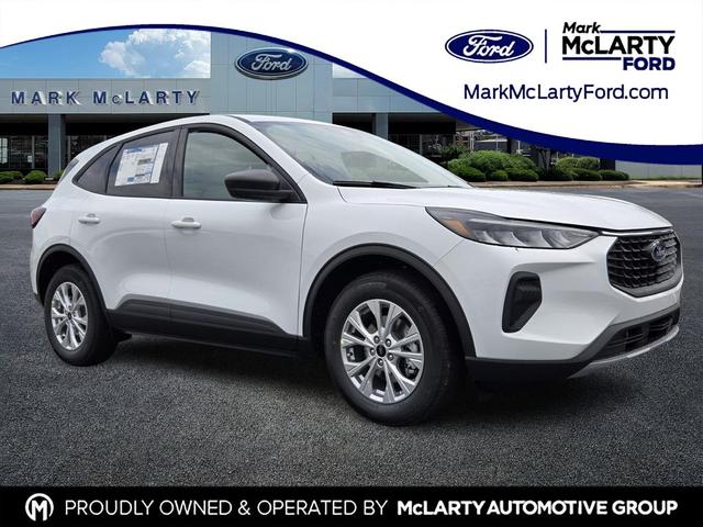 Photo of 2025 OXFORD WHITE Ford Escape