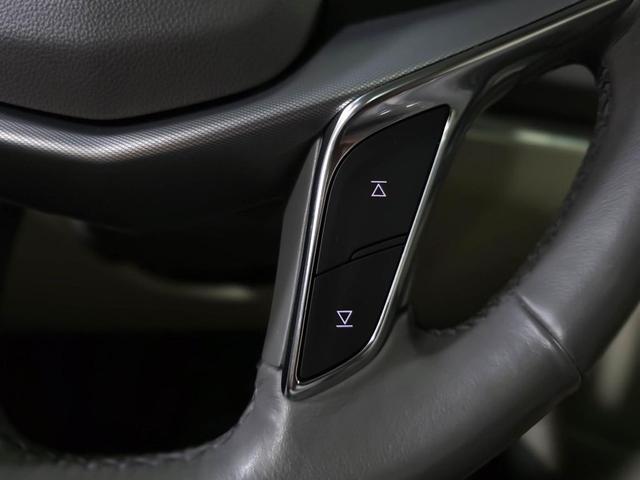 Photo of 2020 Manhattan Noir Metallic Cadillac XT5