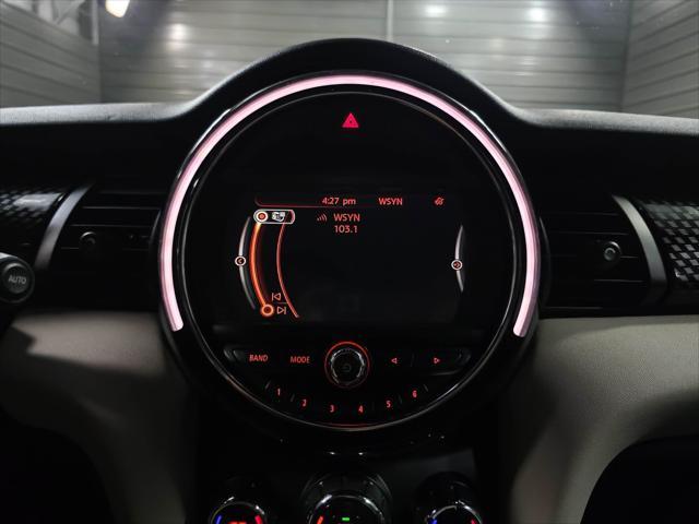 Photo of 2016 White Silver Metallic MINI Convertible