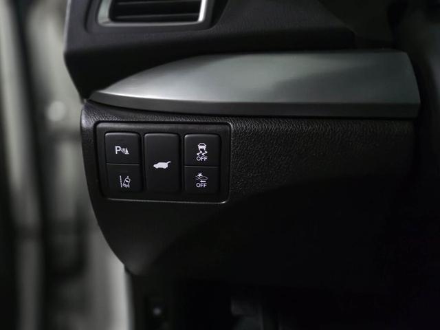 Photo of 2018 White Diamond Pearl Acura RDX