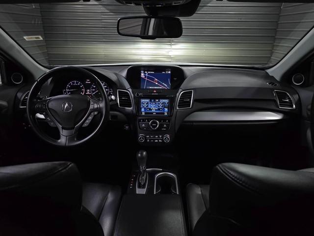 Photo of 2018 White Diamond Pearl Acura RDX