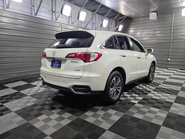 Photo of 2018 White Diamond Pearl Acura RDX
