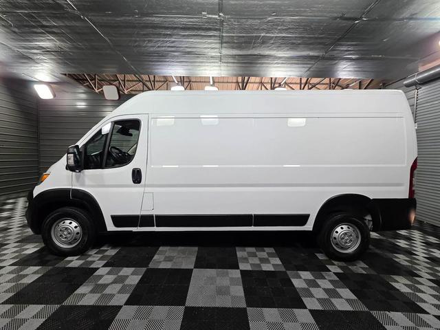 Photo of 2023 Bright White Clearcoat RAM ProMaster 2500