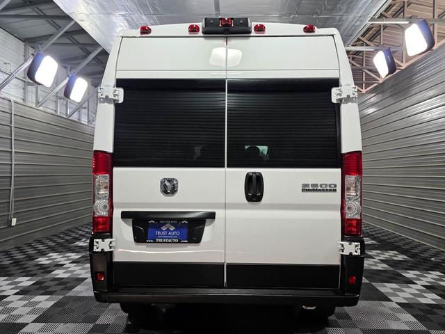 Photo of 2023 Bright White Clearcoat RAM ProMaster 2500