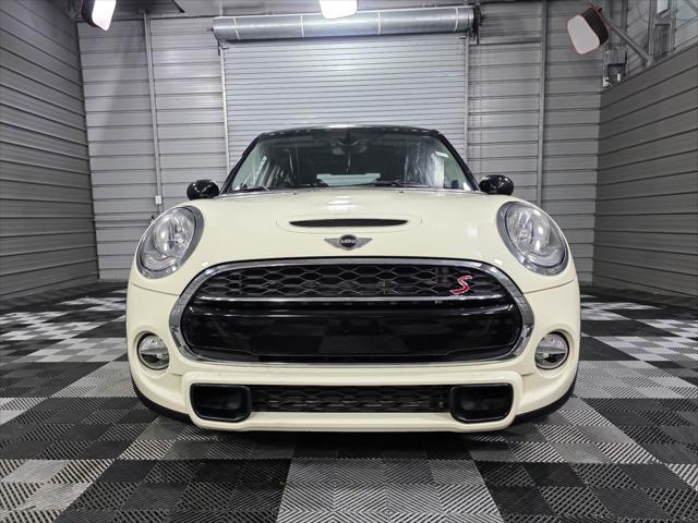 Photo of 2018 Pepper White MINI Hardtop