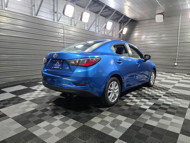 Photo of 2018 Sapphire Toyota Yaris iA