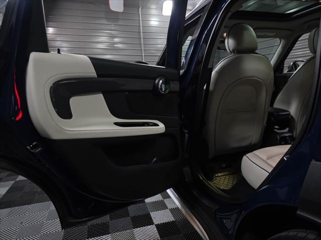Photo of 2018 MINI Yours Lapisluxury Blue MINI Countryman
