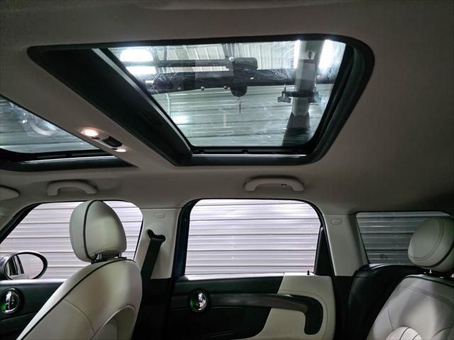 Photo of 2018 MINI Yours Lapisluxury Blue MINI Countryman