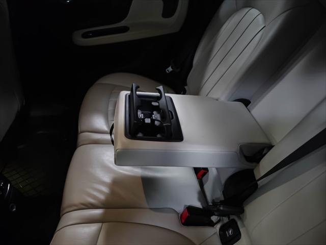 Photo of 2018 MINI Yours Lapisluxury Blue MINI Countryman