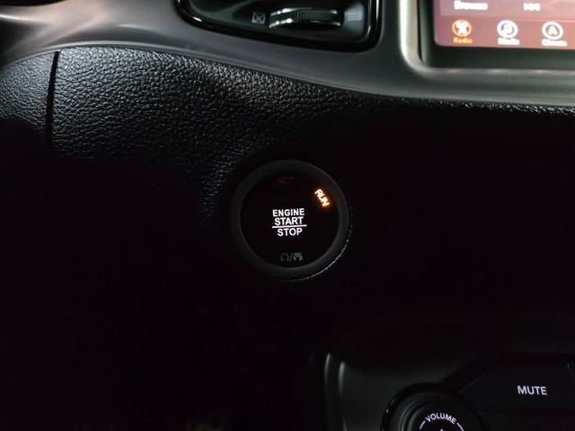 Photo of 2023 Plum Crazy Pearlcoat Dodge Challenger