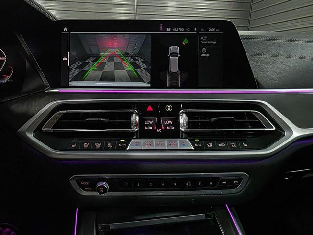 Photo of 2022 Mineral White Metallic BMW X7
