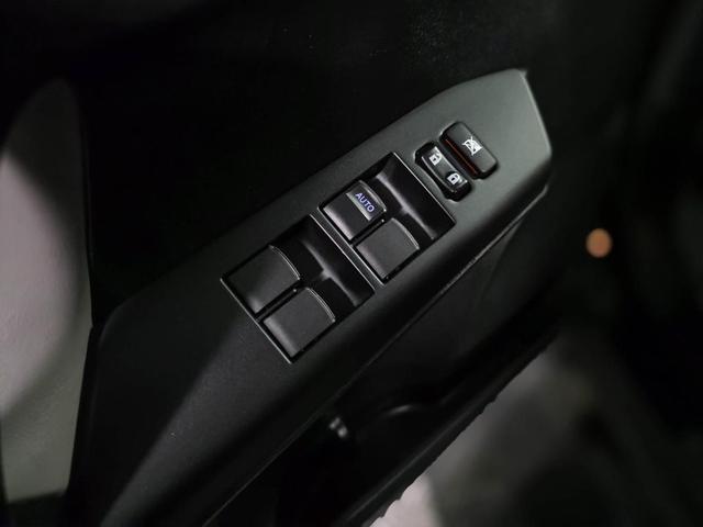 Photo of 2017 Black Toyota RAV4