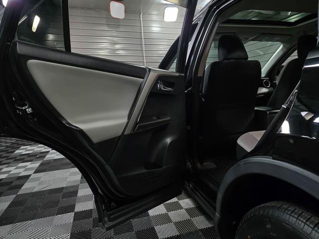 Photo of 2017 Black Toyota RAV4