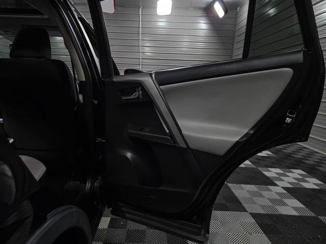 Photo of 2017 Black Toyota RAV4