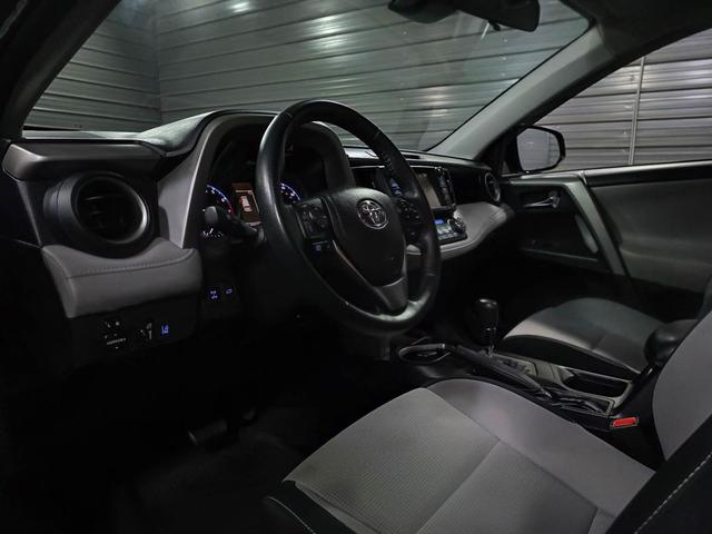 Photo of 2017 Black Toyota RAV4