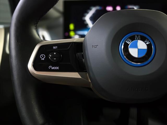Photo of 2024 Dark Graphite Metallic BMW iX