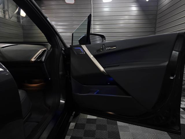 Photo of 2024 Dark Graphite Metallic BMW iX