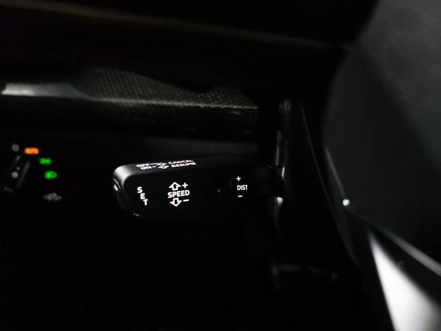 Photo of 2024 Mythos Black Metallic Audi SQ5
