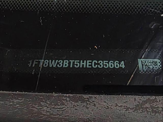 Photo of 2017 Caribou Metallic Ford F-350