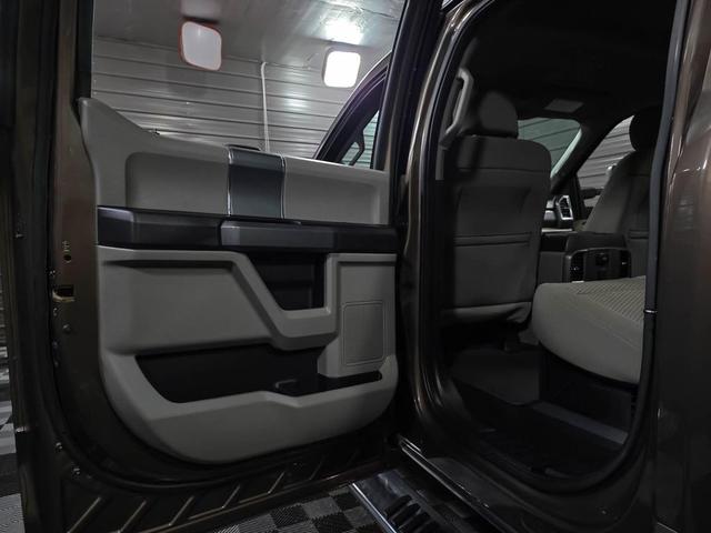 Photo of 2017 Caribou Metallic Ford F-350