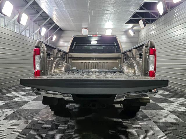 Photo of 2017 Caribou Metallic Ford F-350