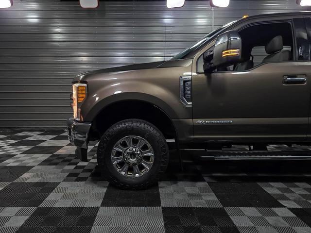 Photo of 2017 Caribou Metallic Ford F-350