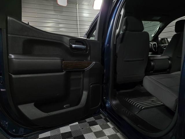 Photo of 2021 Pacific Blue Metallic GMC Sierra 1500