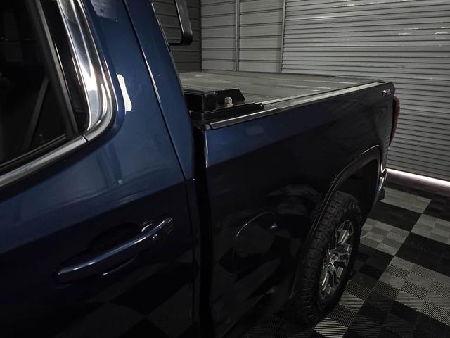 Photo of 2021 Pacific Blue Metallic GMC Sierra 1500