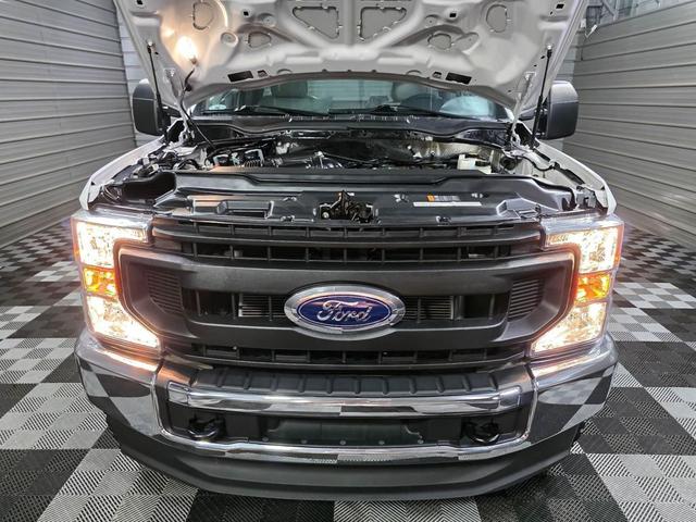 Photo of 2021 Oxford White Ford F-250