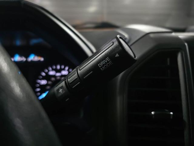 Photo of 2021 Oxford White Ford F-250