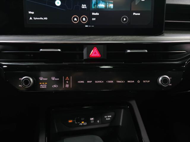 Photo of 2025 Runway Red Kia K5