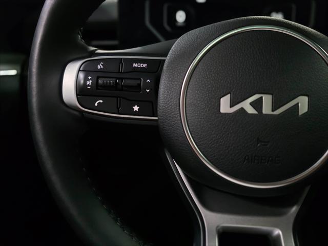 Photo of 2025 Runway Red Kia K5