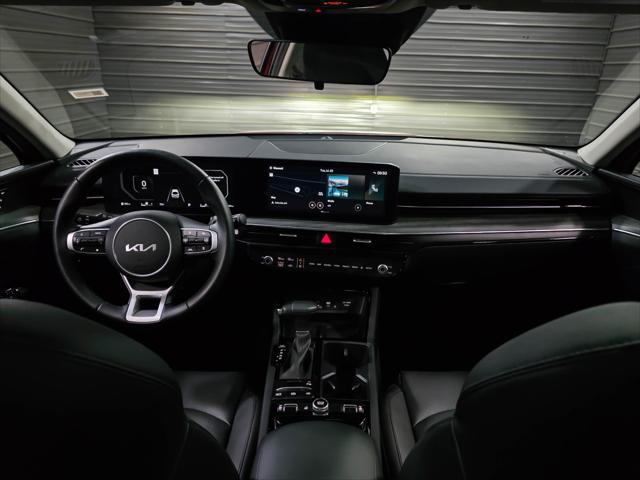 Photo of 2025 Runway Red Kia K5