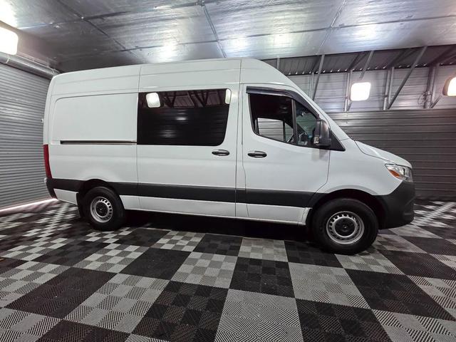 Photo of 2019 Arctic White Mercedes-Benz Sprinter 2500