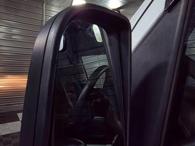 Photo of 2019 Arctic White Mercedes-Benz Sprinter 2500