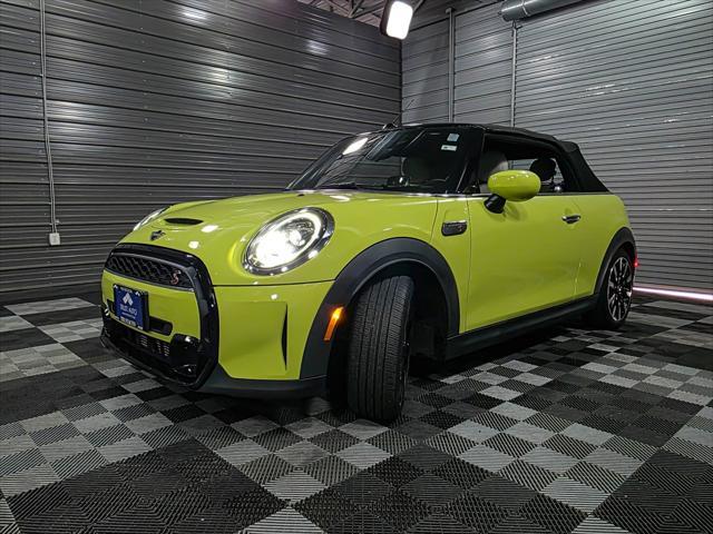 Photo of 2022 Zesty Yellow MINI Convertible
