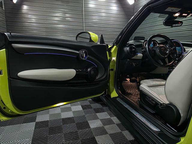 Photo of 2022 Zesty Yellow MINI Convertible