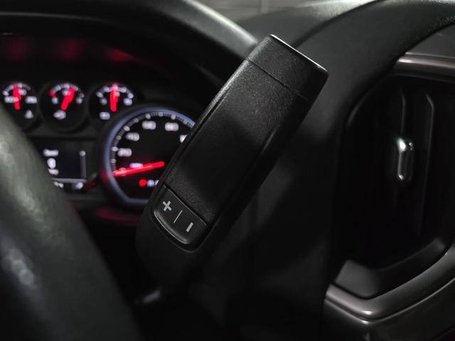 Photo of 2021 Black Chevrolet Silverado 1500