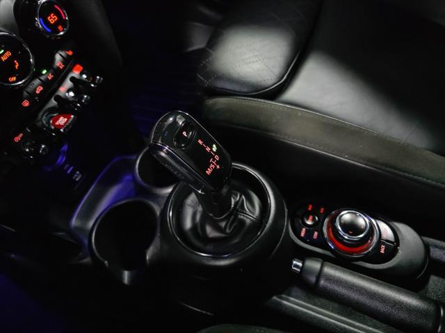 Photo of 2022 White Silver Metallic MINI Hardtop