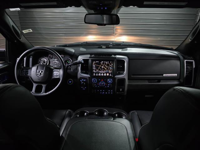 Photo of 2017 Granite Crystal Metallic Clearcoat RAM 2500