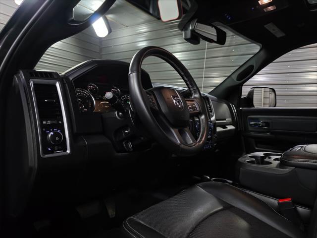 Photo of 2017 Granite Crystal Metallic Clearcoat RAM 2500