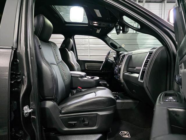 Photo of 2017 Granite Crystal Metallic Clearcoat RAM 2500