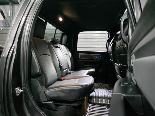 Photo of 2017 Granite Crystal Metallic Clearcoat RAM 2500