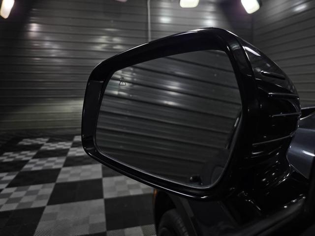 Photo of 2022 Gravity Grey Kia Sorento